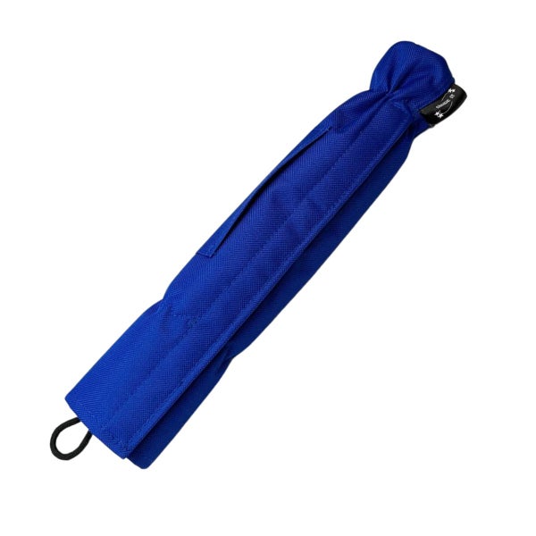 Kirkkaan sininen mailansuoja